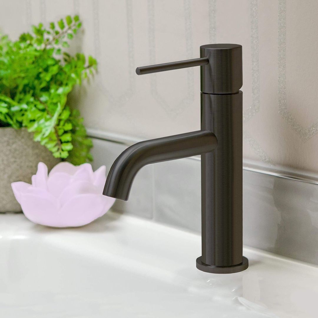 Greens tapware - Black basin mixer